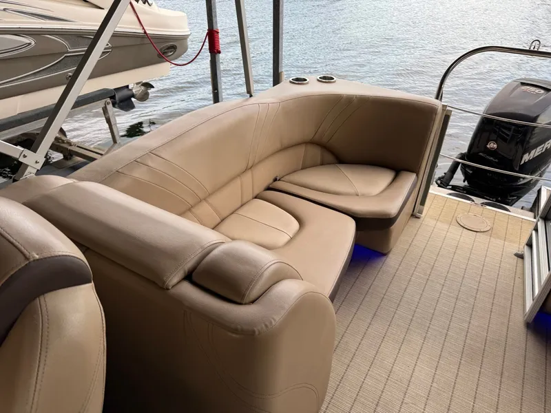 Slide: The Image of Harris 240 Solstice 2018 - 26