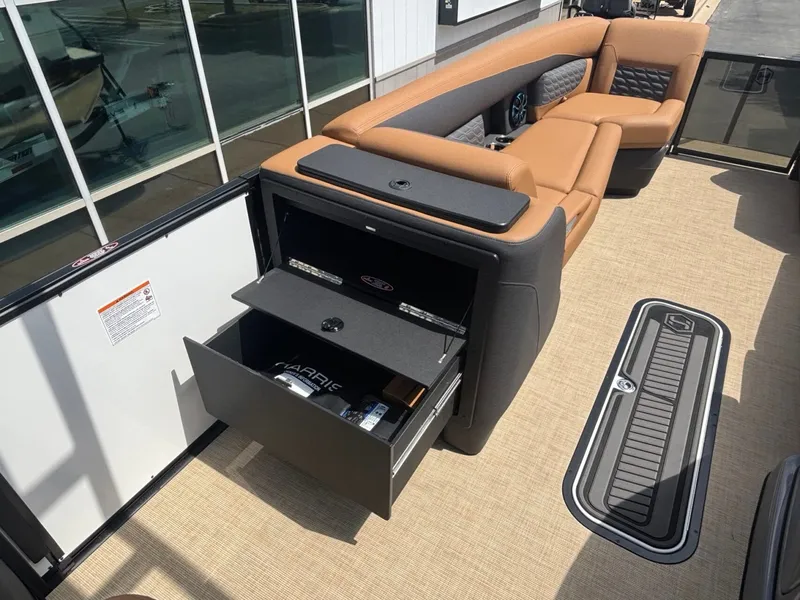 Slide: The Image of Harris Sunliner 250 2026 - 21