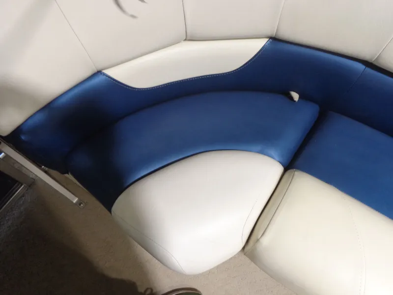 Slide: The Image of Lowe SS190 Super Sport 2013 - 12