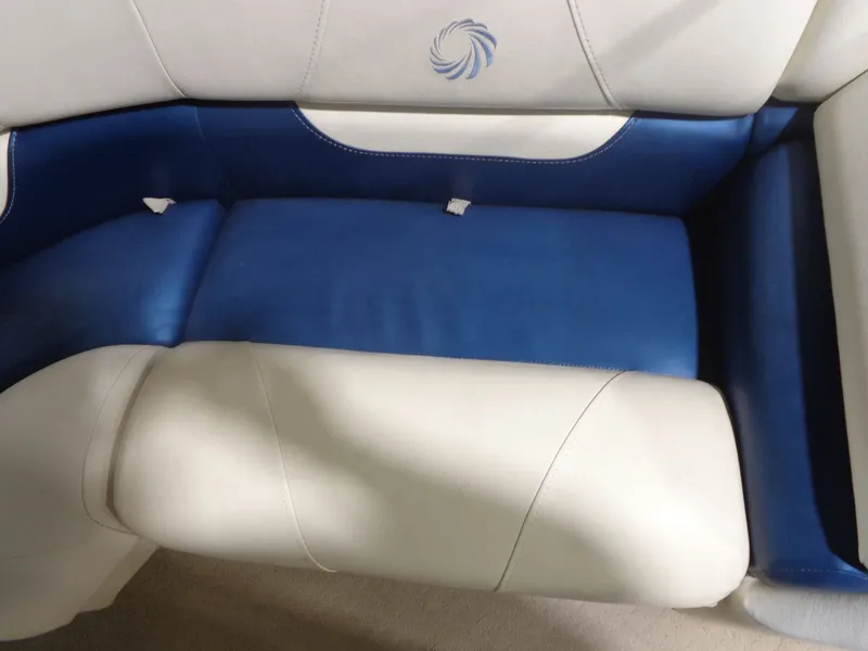 Slide: The Image of Lowe SS190 Super Sport 2013 - 14