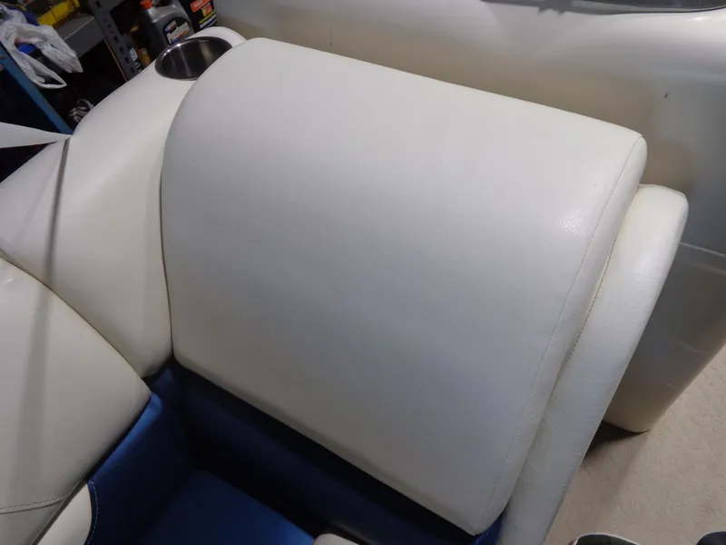 Slide: The Image of Lowe SS190 Super Sport 2013 - 16