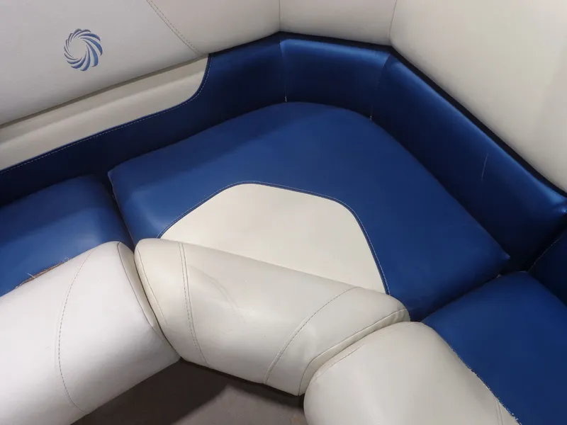 Slide: The Image of Lowe SS190 Super Sport 2013 - 27