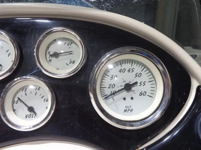 Slide: The Image of Lowe SS190 Super Sport 2013 - 33