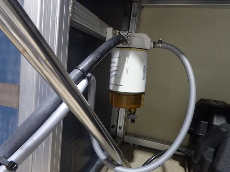 Slide: The Image of Lowe SS190 Super Sport 2013 - 40