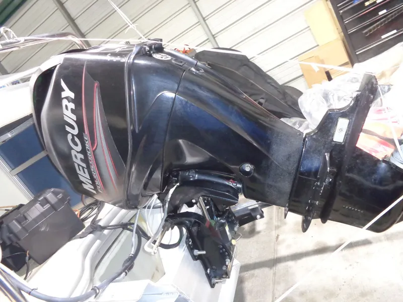 Slide: The Image of Lowe SS190 Super Sport 2013 - 5