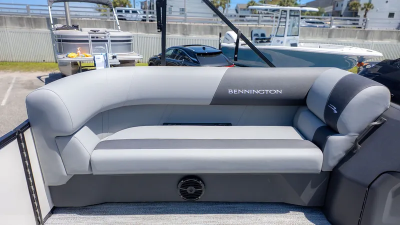 Slide: The Image of Bennington 21 S FISH AND CRUISE 2026 - 20