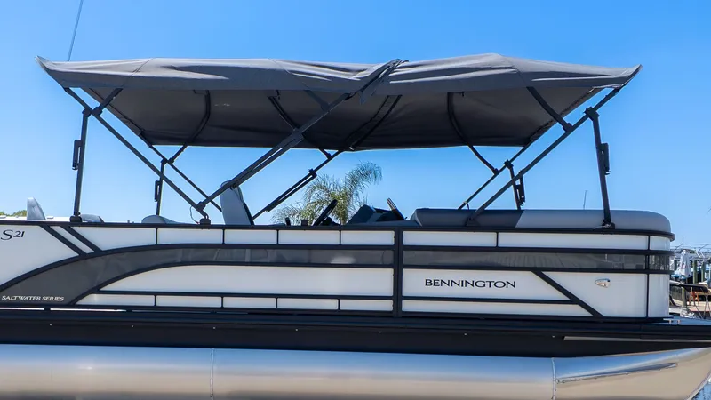 Slide: The Image of Bennington 21 S FISH AND CRUISE 2026 - 3