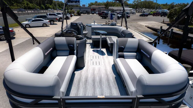 Slide: The Image of Bennington 21 S FISH AND CRUISE 2026 - 5