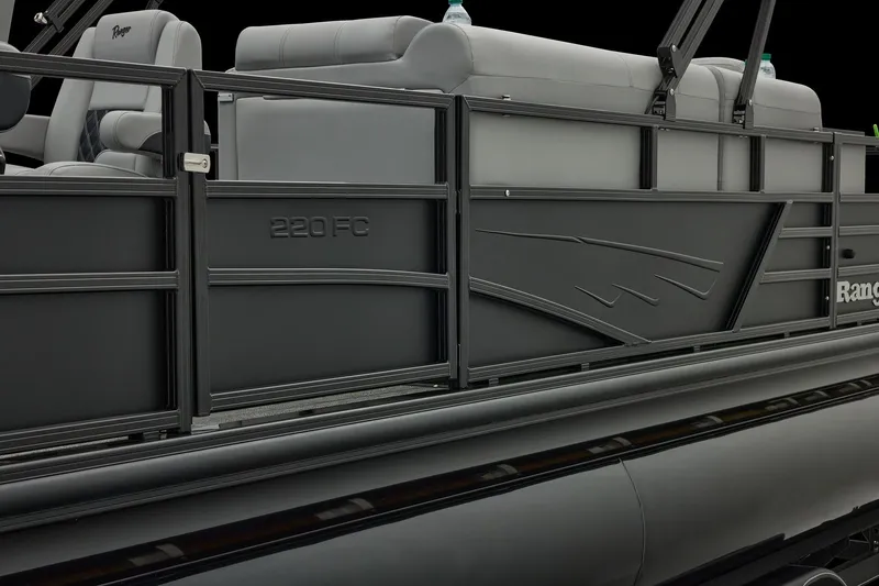 Slide: The Image of Ranger 220FC 2026 - 71
