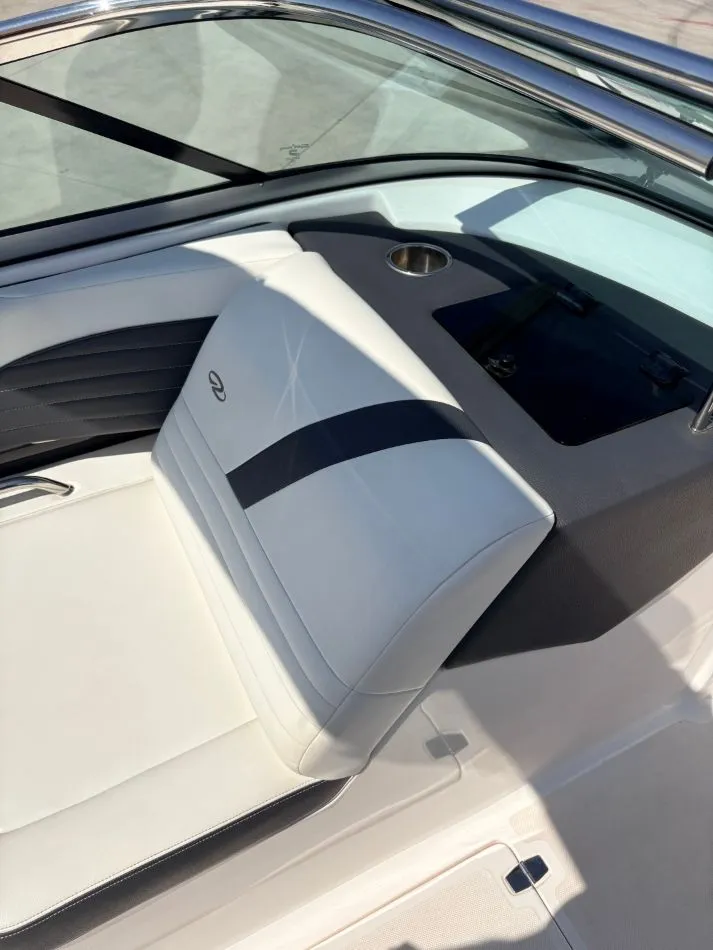 Slide: The Image of Regal 2300 Bowrider 2017 - 18