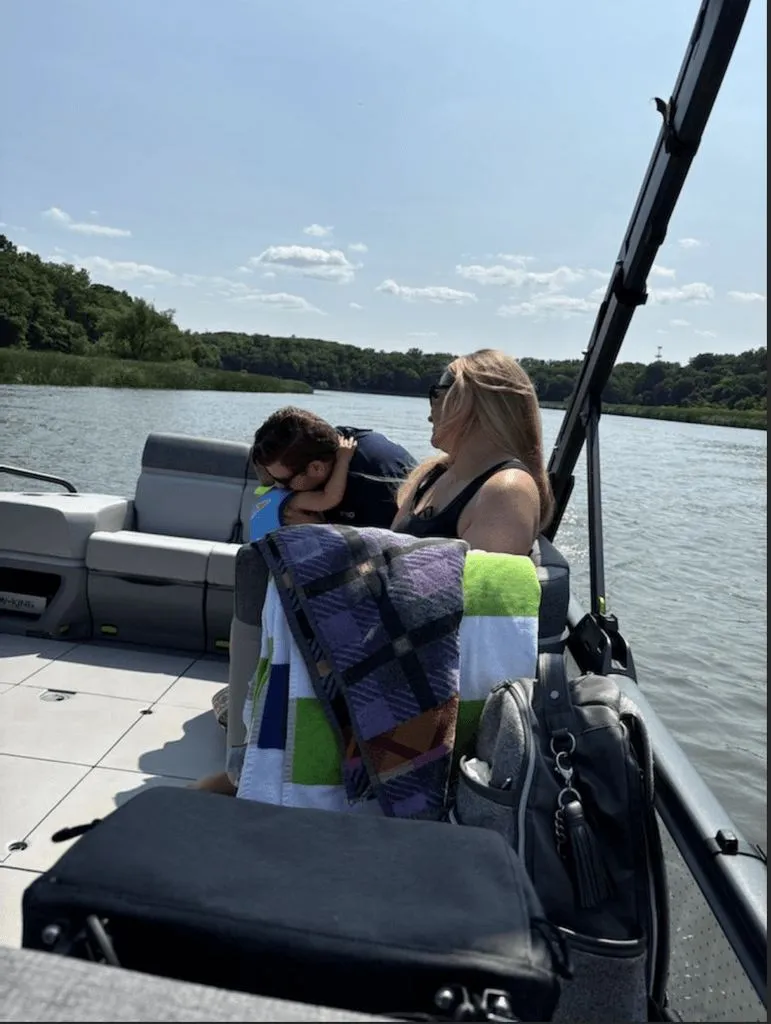 Slide: The Image of Sea-Doo Switch Cruise 2022 - 3