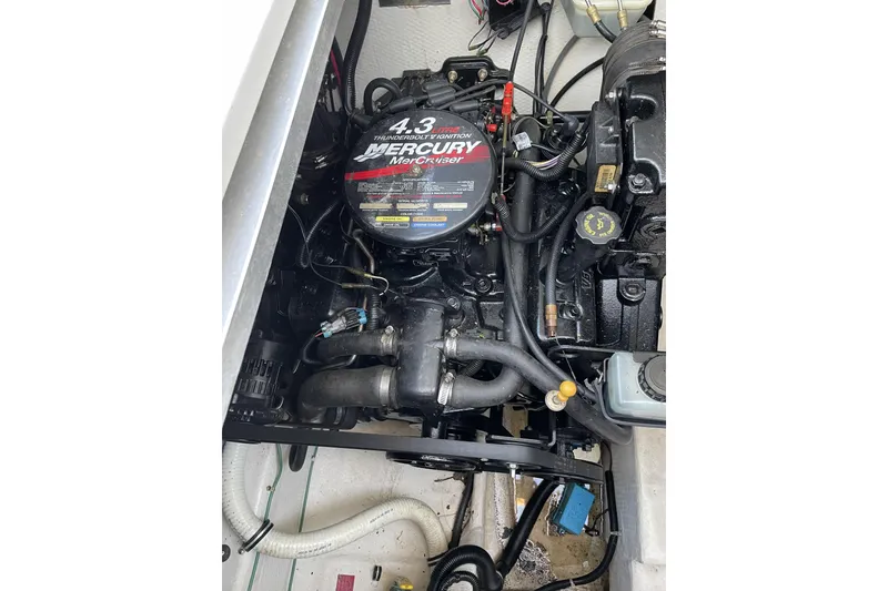 Slide: The Image of PORT MOTOR (50 HRS) - 24