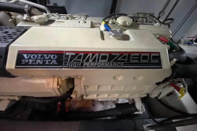 Slide: The Image of Volvo Penta TAMD74 EDC engine in a 2000 Carver 506 Motor Yacht. - 42