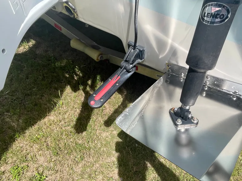 Slide: The Image of Ranger 2510 Bay 2022 - 16