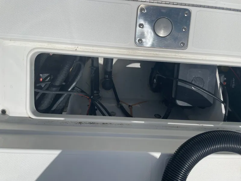 Slide: The Image of Ranger 2510 Bay 2022 - 28