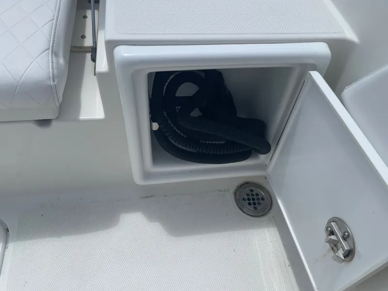 Slide: The Image of Ranger 2510 Bay 2022 - 31