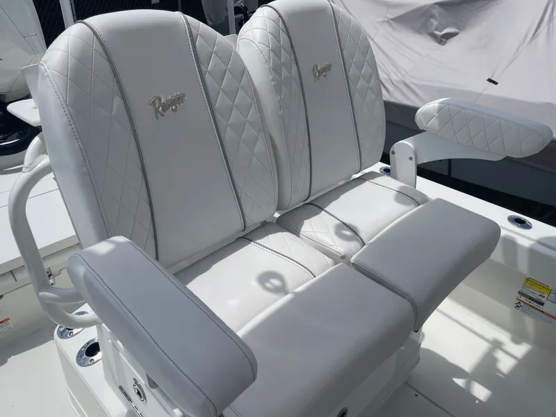 Slide: The Image of Ranger 2510 Bay 2022 - 36