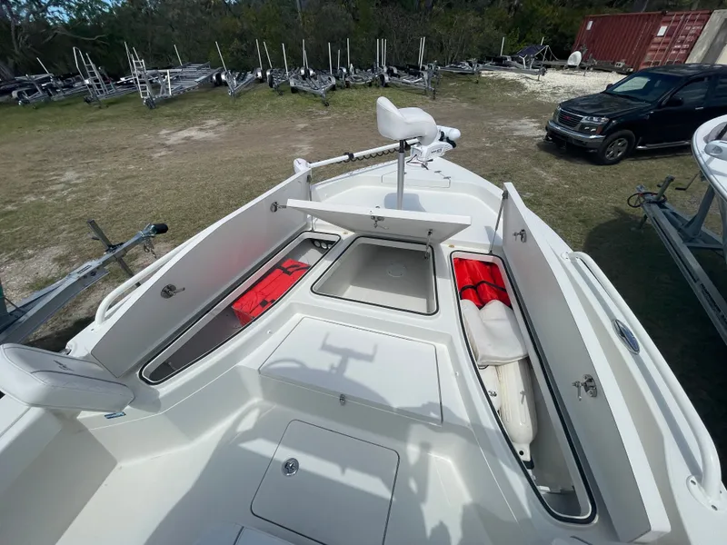 Slide: The Image of Ranger 2510 Bay 2022 - 56