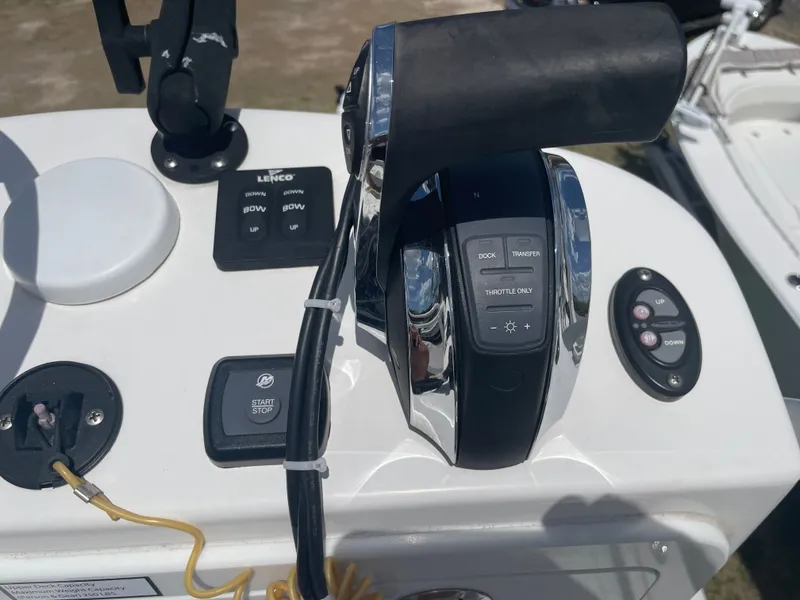 Slide: The Image of Ranger 2510 Bay 2022 - 71