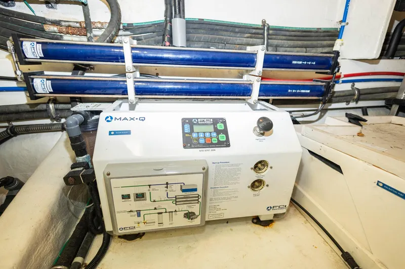 Slide: The Image of 2005 Ocean Alexander Raised Pilothouse Flybridge Sedan watermaker system in engine room. - 39