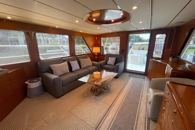 Slide: The Image of Luxurious interior of 2005 Ocean Alexander Raised Pilothouse Flybridge Sedan yacht. - 4