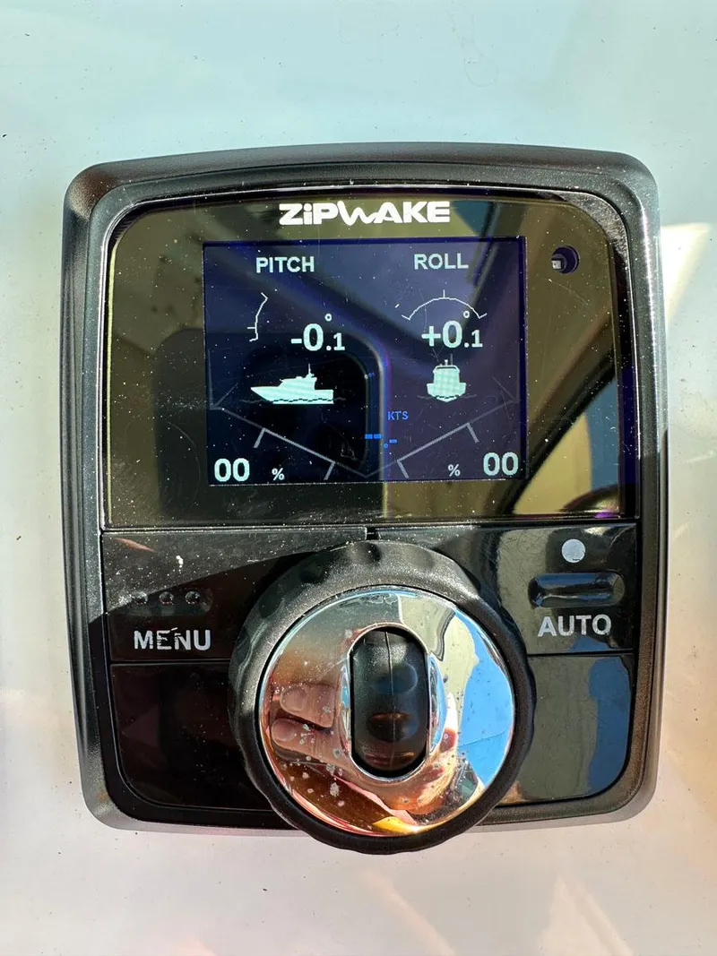 Slide: The Image of ZIPWAKE Controls - 41