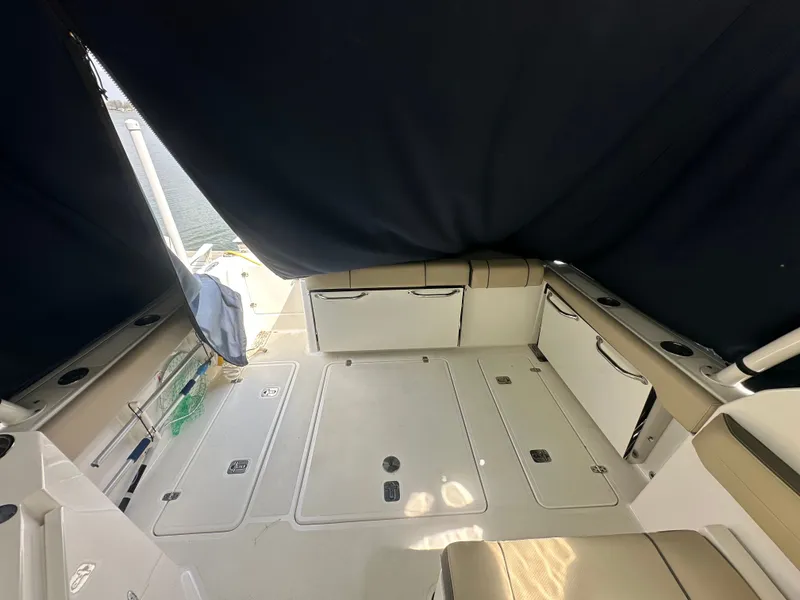 Slide: The Image of Pursuit DC 295 Dual Console 2020 - 16