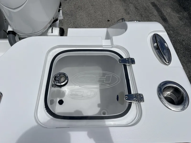 Slide: The Image of Sea Hunt Gamefish 27 Forward Seating 2026 - 31