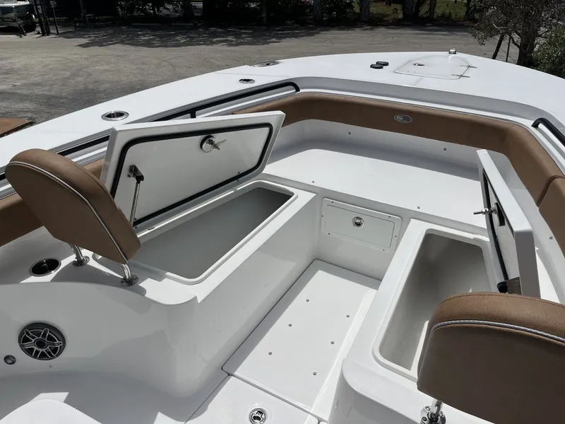 Slide: The Image of Sea Hunt Gamefish 27 Forward Seating 2026 - 18