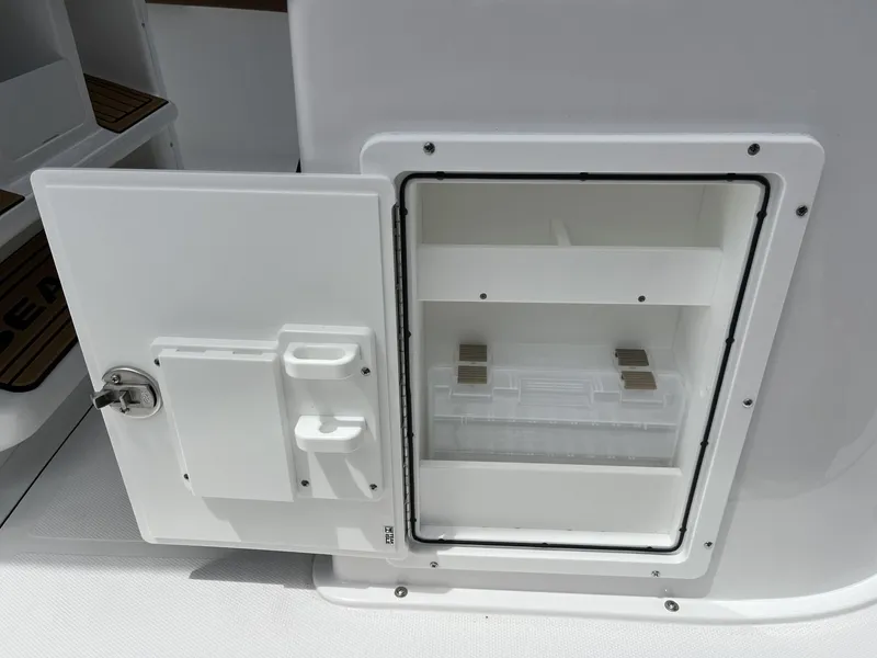 Slide: The Image of Sea Hunt Gamefish 27 Forward Seating 2026 - 28