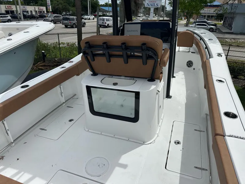 Slide: The Image of Sea Hunt Gamefish 27 Forward Seating 2026 - 4