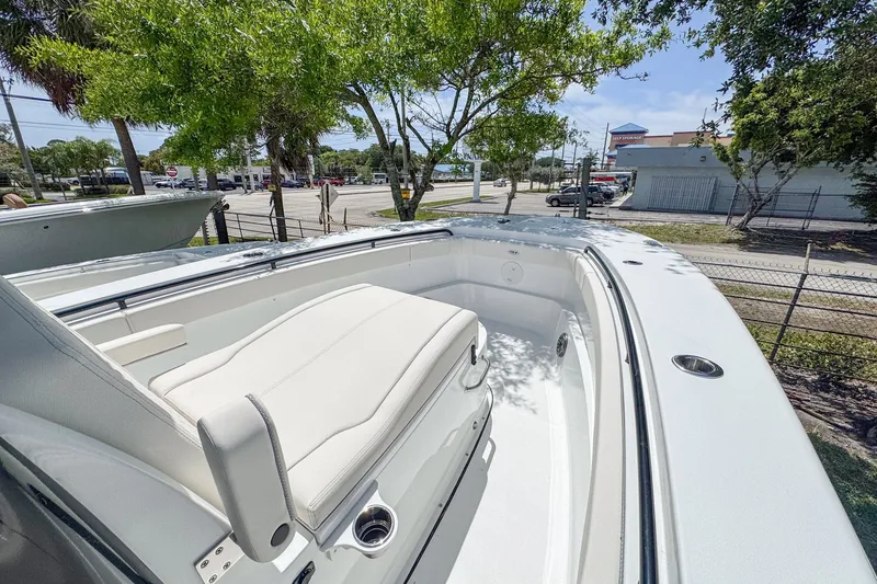 Slide: The Image of Sea Hunt Gamefish 30 Coffin Box 2026 - 8