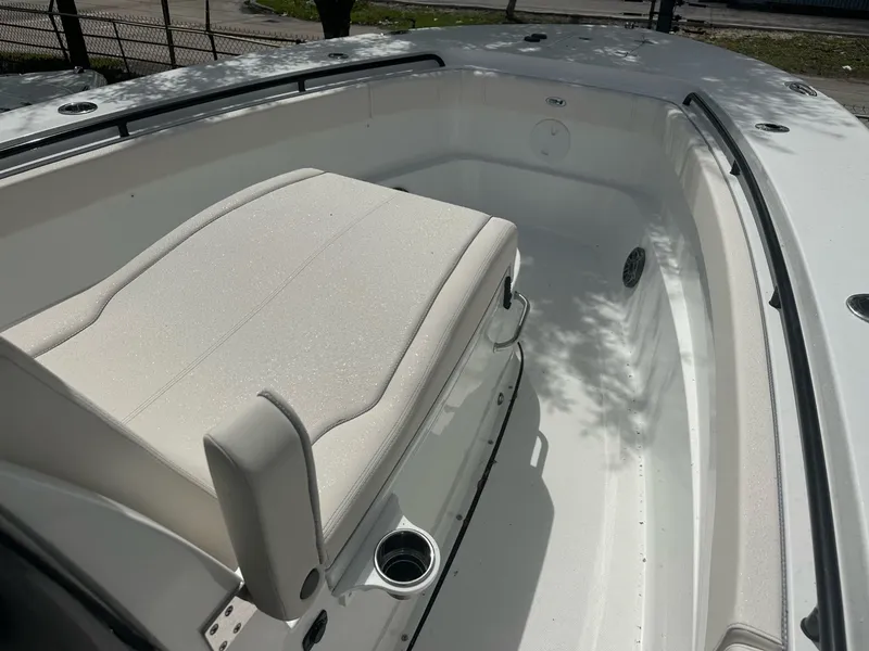 Slide: The Image of Sea Hunt Gamefish 30 Coffin Box 2026 - 7