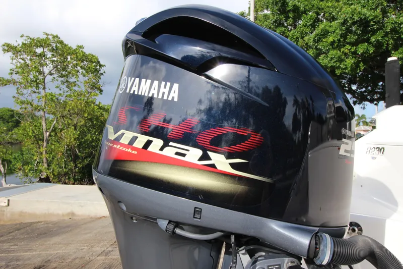 Slide: The Image of Yamaha VMAX outboard motor on 2021 Robalo R230 Center Console boat. - 22