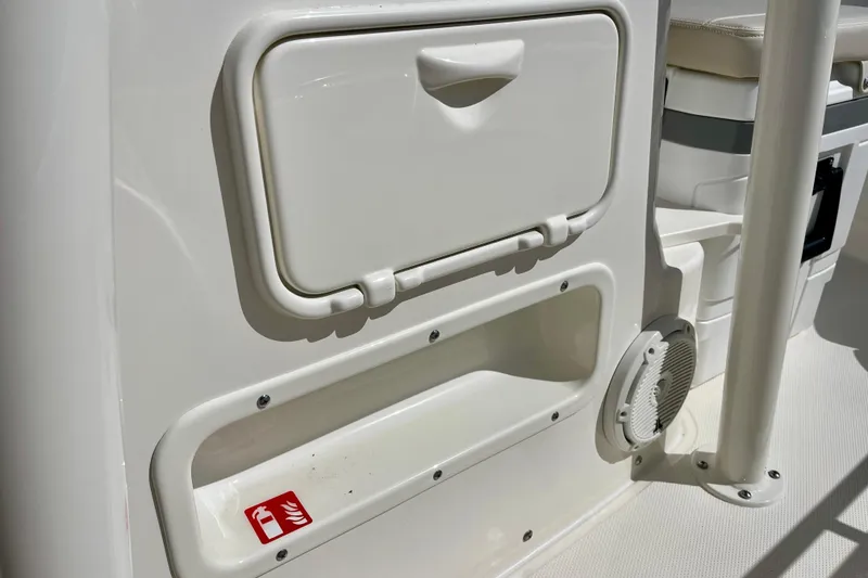 Slide: The Image of Close-up of Boston Whaler 190 Montauk 2026 interior details. - 12