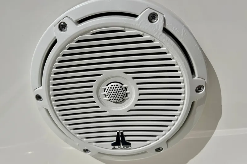 Slide: The Image of JL Audio speaker on Boston Whaler 190 Montauk 2026. - 13