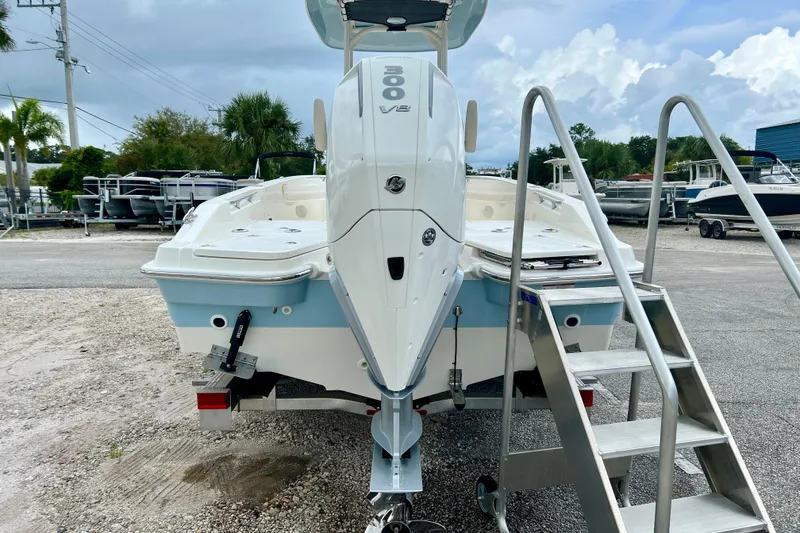 Slide: The Image of 2026 Boston Whaler 250 Dauntless with 300 HP V8 engine. - 7