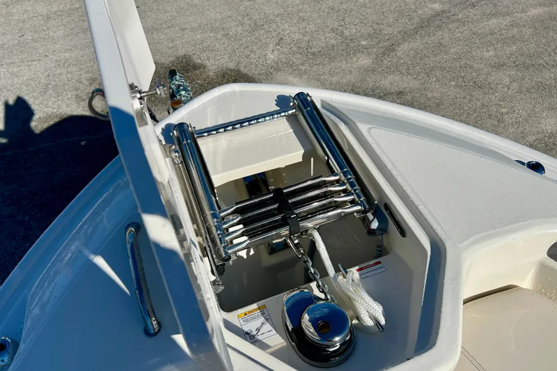 Slide: The Image of Boston Whaler 280 Dauntless 2026 with anchor and ladder in bow. - 31
