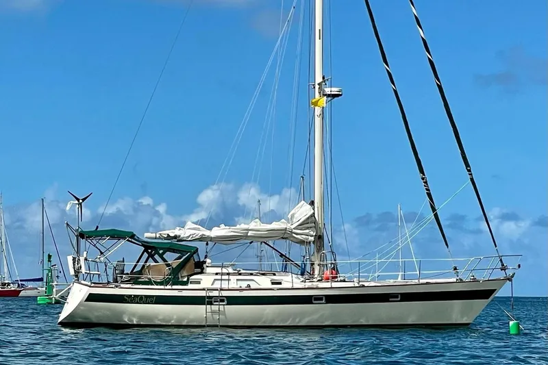 The Image of 1981 Norseman 447 aft-cockpit sailboat - 0