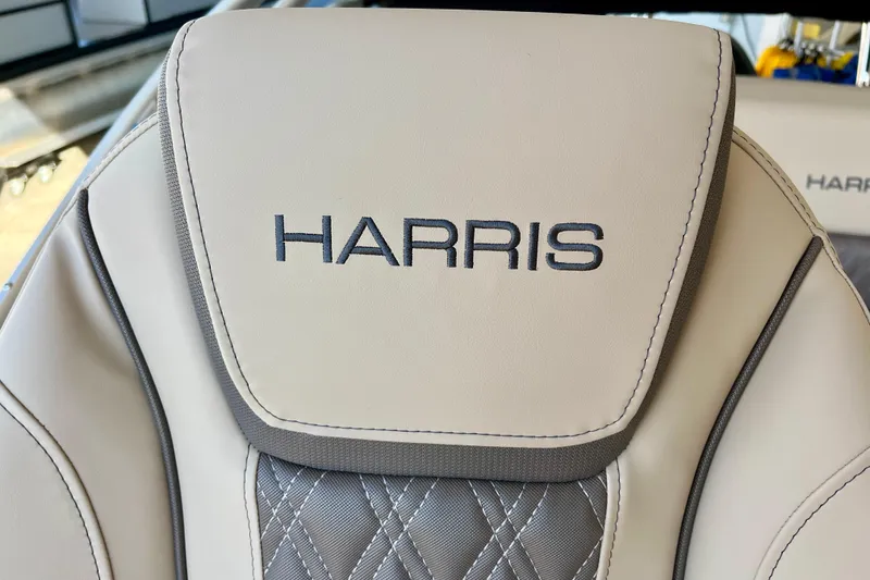 Slide: The Image of Harris Cruiser 210 seat upholstery, 2026 model, close-up. - 12