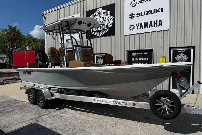 The Image of Sea Pro 230 Bay 2026 - undefined