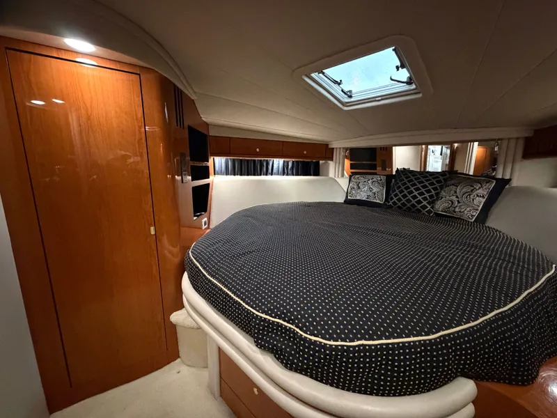 Slide: The Image of Sea Ray Sundancer 510 2001 - 30