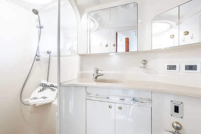 Slide: The Image of Sea Ray Sundancer 510 2001 - 51