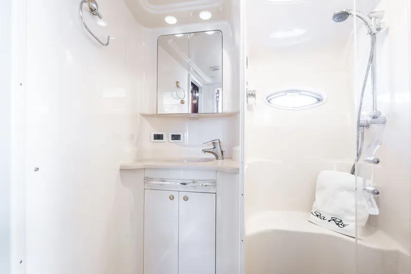 Slide: The Image of Sea Ray Sundancer 510 2001 - 55