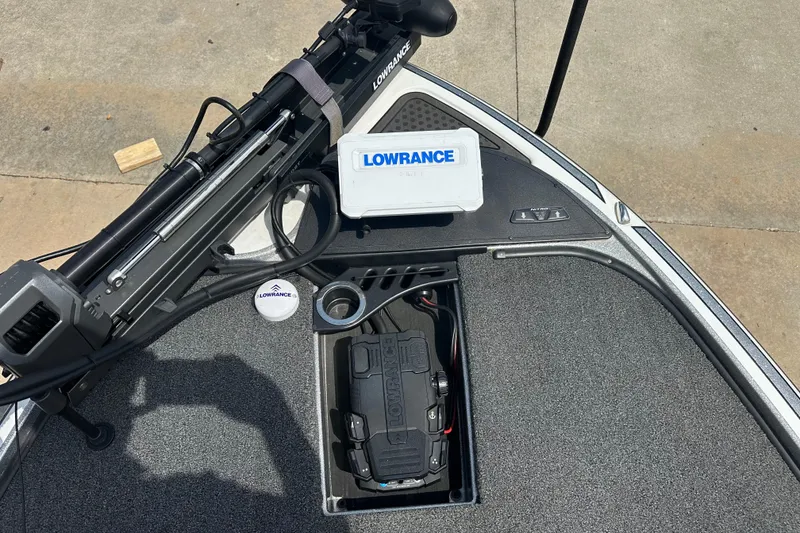 Slide: The Image of 2023 Nitro Z19 boat deck with Lowrance electronics and trolling motor. - 10