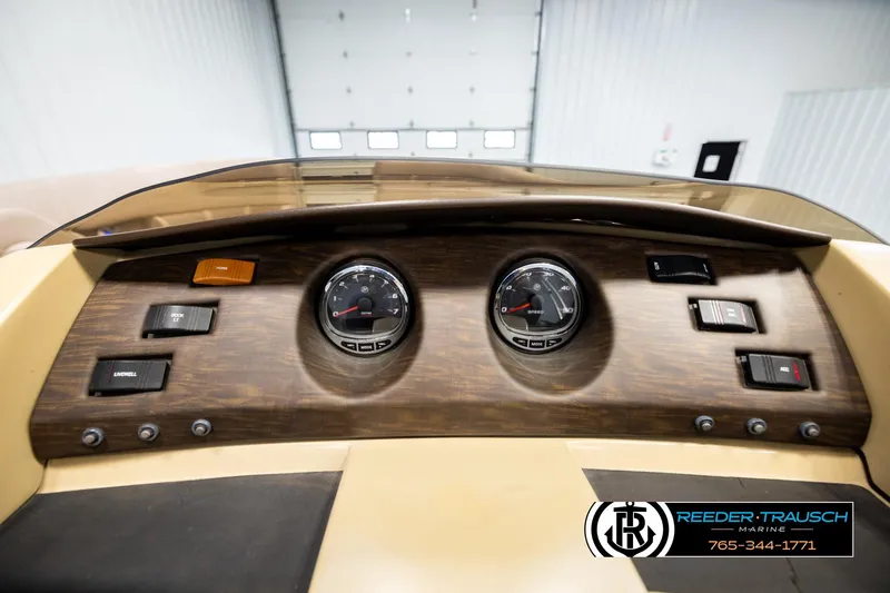 Slide: The Image of Dashboard of 2018 Bennington 24 SSBXPDL boat with gauges and controls. - 36
