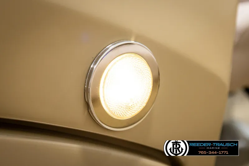 Slide: The Image of Close-up of a 2018 Bennington 24 SSBXPDL boat light fixture. - 44