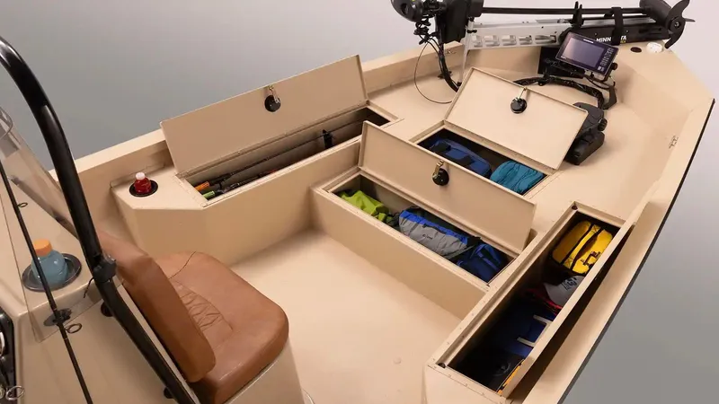 Slide: The Image of Interior view of 2026 G3 Bay 21 GX with storage compartments. - 20