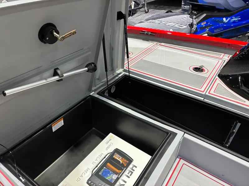 Slide: The Image of G3 Sportsman 1710 SE 2026 - 13