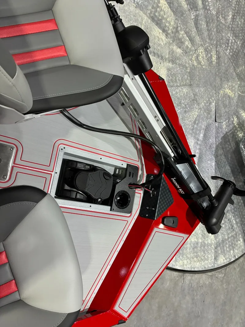 Slide: The Image of G3 Sportsman 1710 SE 2026 - 15